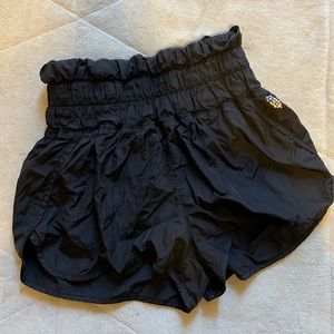 ❌SOLD❌Free People “The Way Home” Black Shorts